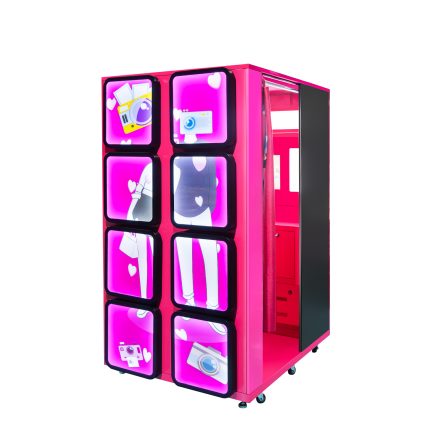 Hot Sale Coin Pusher Mirror Photo Booth Selfie Arcade Vending Machine for Shopping Malls
